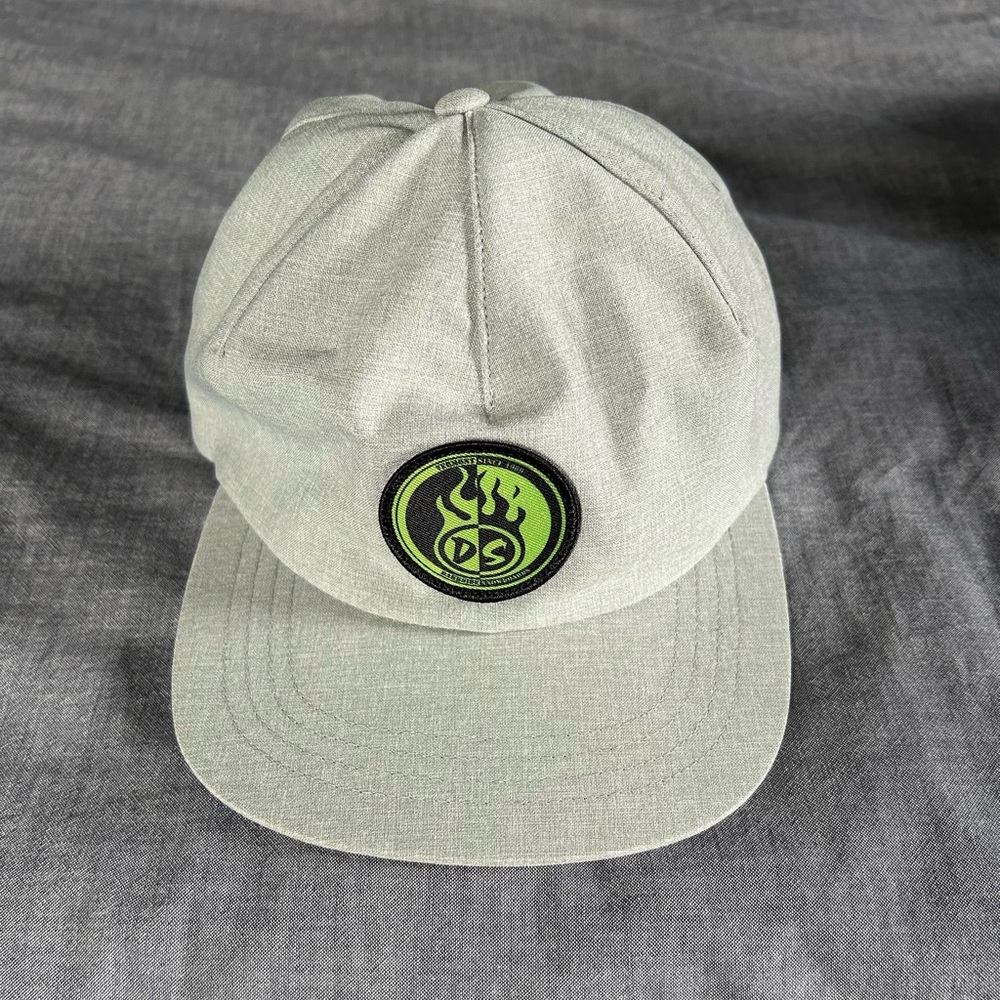 Mens Darkside Snowboard Hat